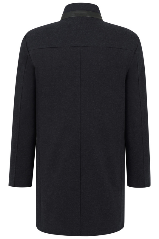 Tummansininen takki irtokauluksella